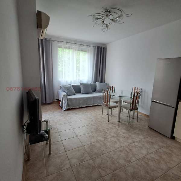 Продава 2-стаен, гр. варна, бриз
