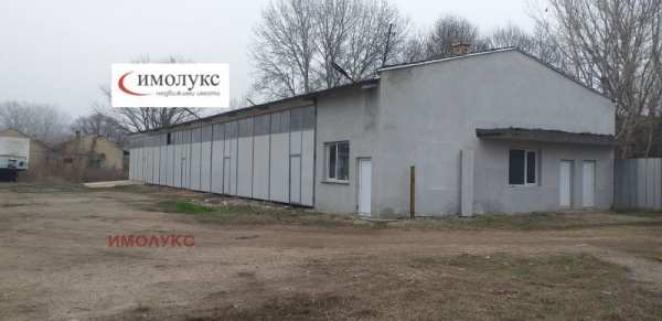 Продава пром. помещение, гр. лом, област монтана