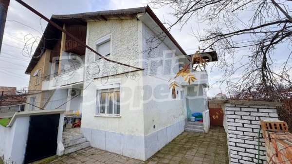 Продава къща, с. черна гора, област стара загора