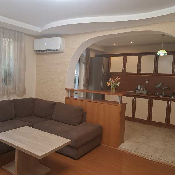 Продава къща, гр. айтос, област бургас