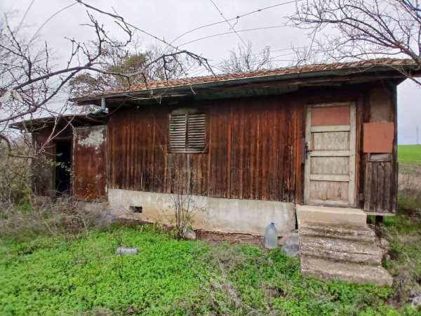 Продава парцел, с. страшимирово, област варна