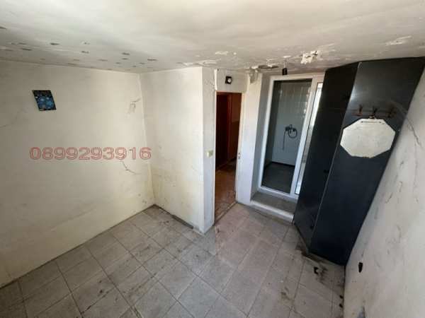 Продава ателие, таван, гр. силистра, център