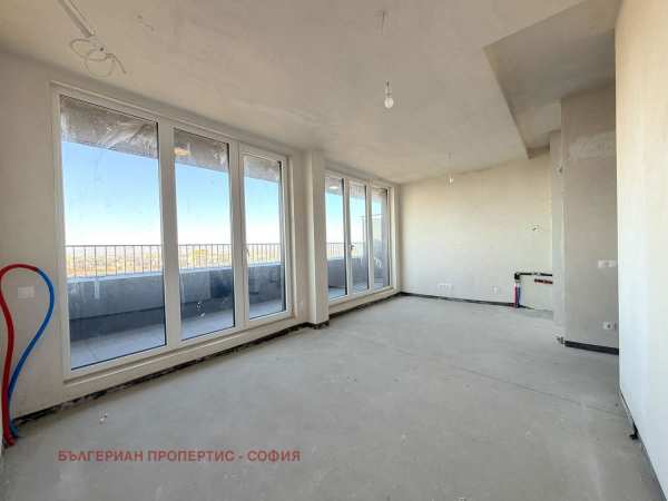 Продава 2-стаен, гр. софия, банишора