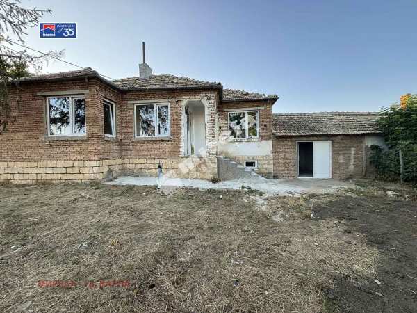 Продава къща, с. белоградец, област варна