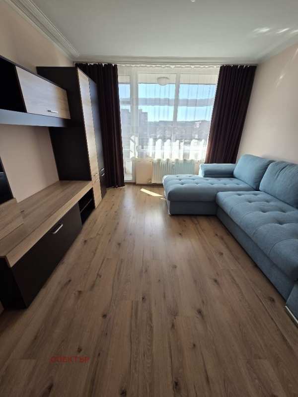 Продава 2-стаен, гр. перник, център