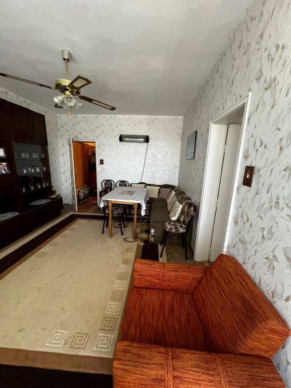 Продава 3-стаен, гр. хасково, куба