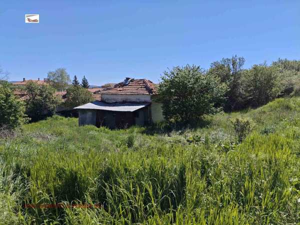 Продава къща, с. ноевци, област перник