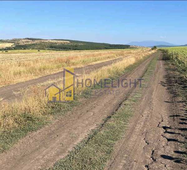 Продава парцел, с. алдомировци, област софия област