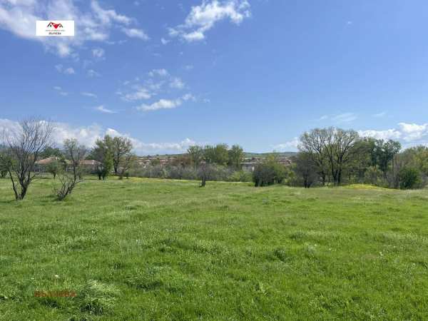 Продава парцел, гр. хисаря, област пловдив