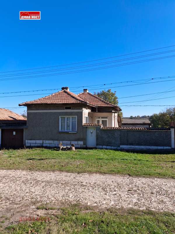 Продава къща, с. брестовене, област разград