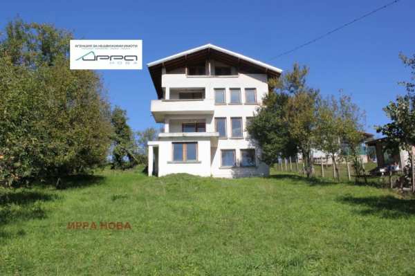 Продава къща, гр. троян, област ловеч