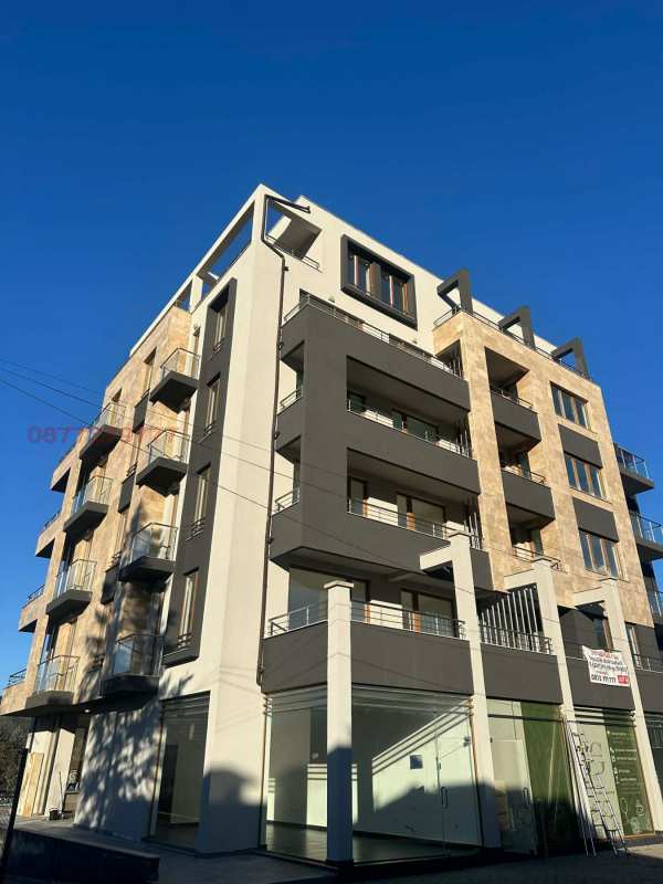 Продава 3-стаен, гр. правец, област софия област