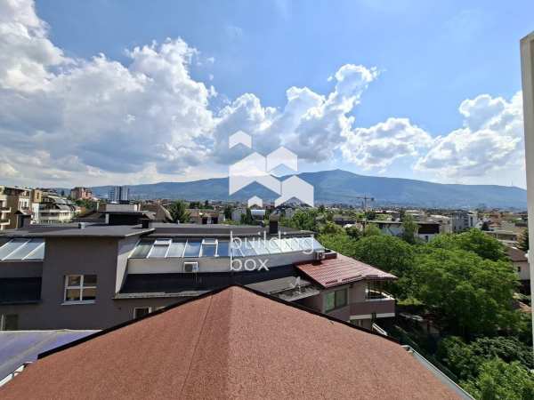 Продава 4-стаен, гр. софия, витоша