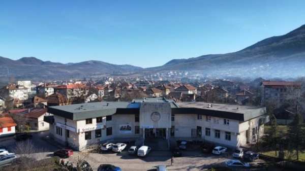 Продава офис, гр. етрополе, област софия област