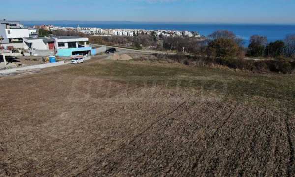 Продава парцел, гр. черноморец, област бургас
