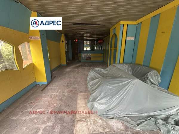 Продава  магазин град Плевен, Сторгозия
      100 кв.м