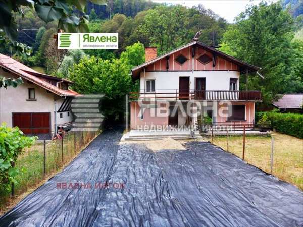 Продава къща, с. рибарица, област софия област