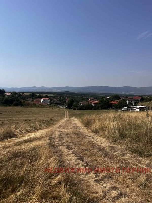 Продава парцел, с. люлин, област перник