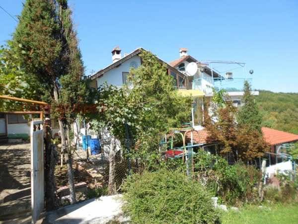 Продава  къща гр. Приморско, област Бургас
      250 кв.м
