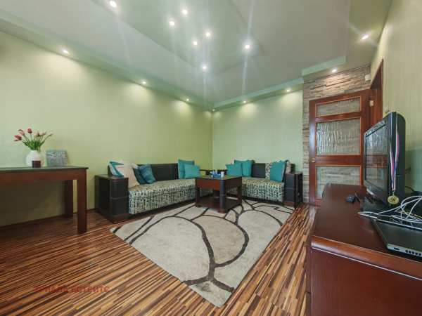 Продава 3-стаен, гр. бургас, изгрев