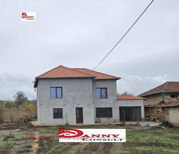 Продава къща, с. дичин, област велико търново