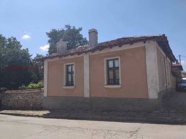 Продава къща, с. лесичово, област пазарджик