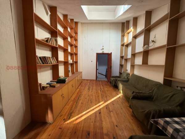 Продава мезонет, гр. ямбол, център