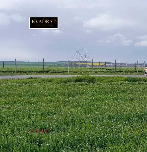 Продава парцел, с. яребична, област варна