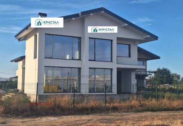 Продава къща, с. строево, област пловдив