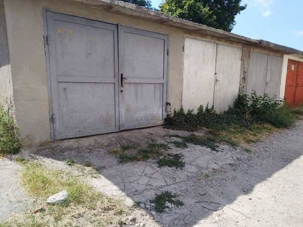 Продава гараж, паркомясто, гр. пазарджик, окръжна болница