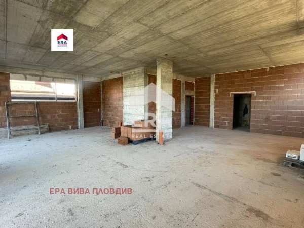 Продава  магазин с. Белащица, област Пловдив
      156 кв.м