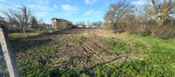 Продава парцел, с. селце, област добрич