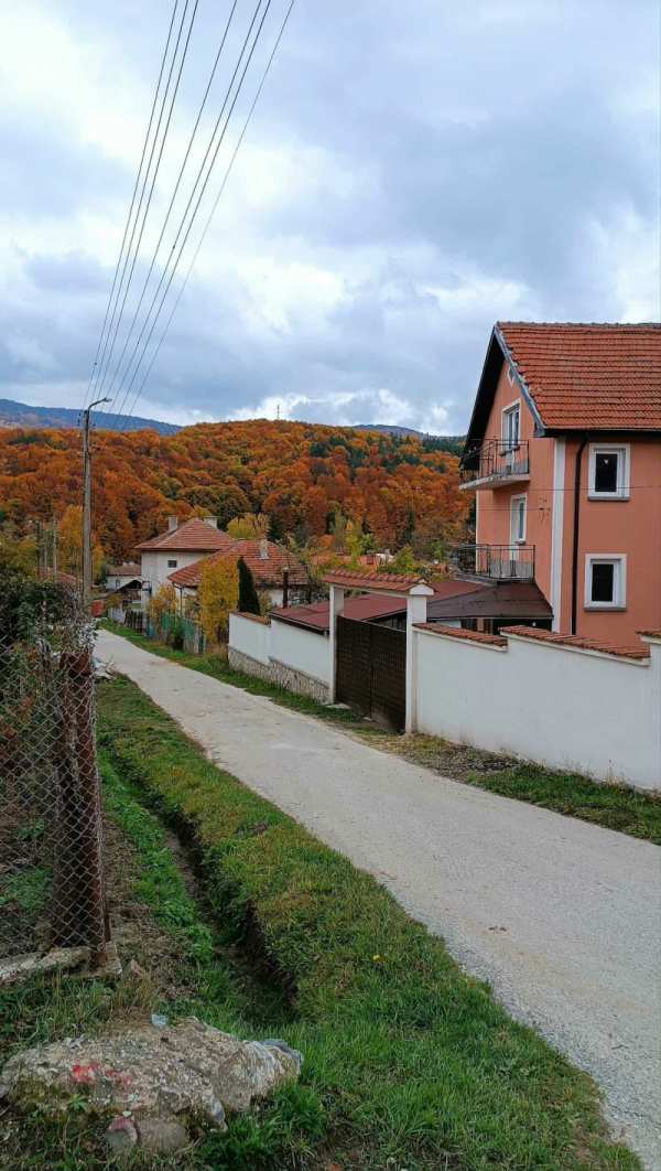 Продава парцел, гр. смолян, невястата