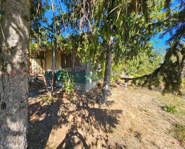 Продава къща, с. чибаовци, област софия област