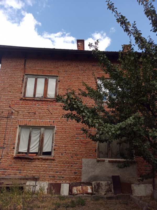 Продава  къща гр. Банско, област Благоевград
      160 кв.м