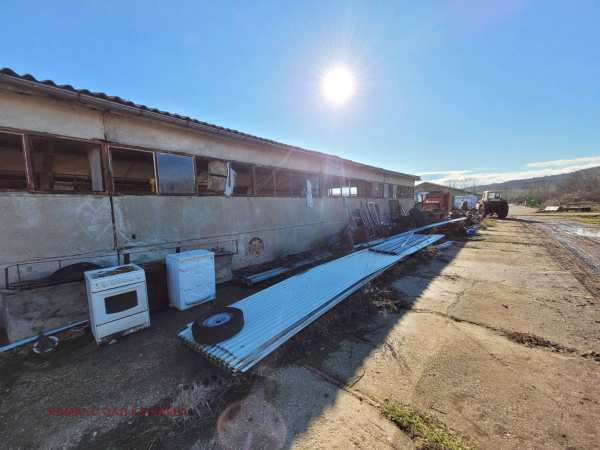 Продава пром. помещение, с. бутово, област велико търново