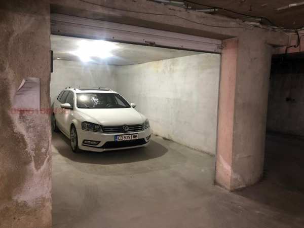 Продава гараж, паркомясто, гр. софия, център