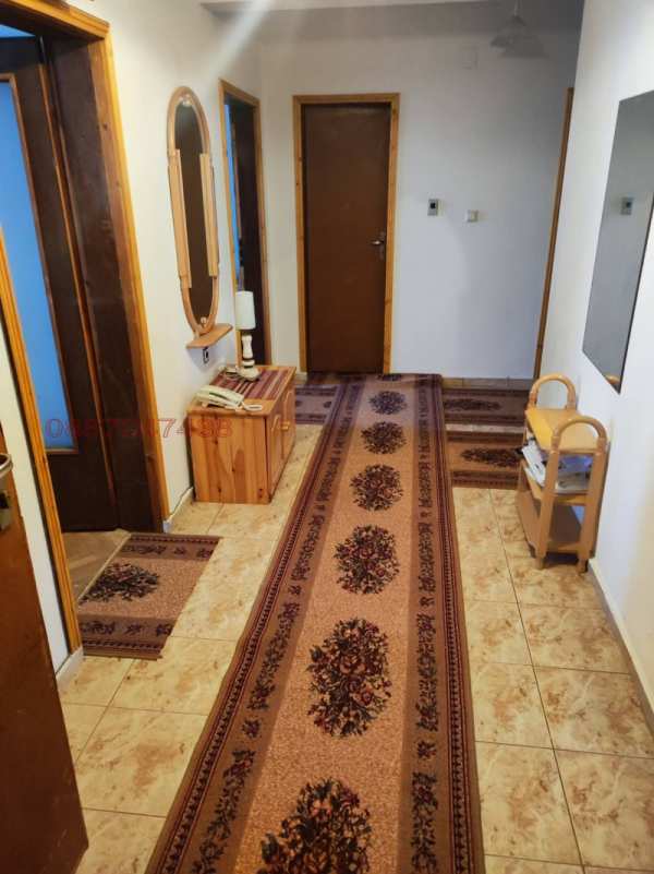 Продава 4-стаен, гр. добрич, свети георги