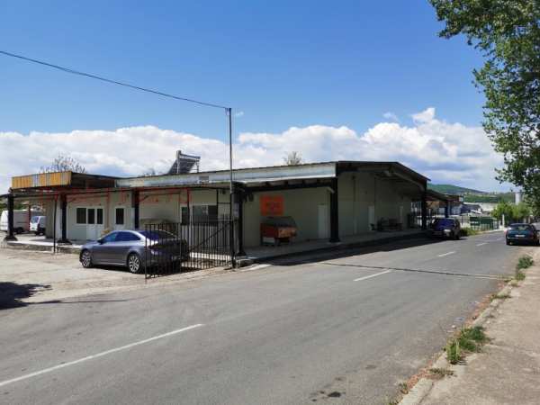 Продава бизнес имот, гр. момчилград, област кърджали