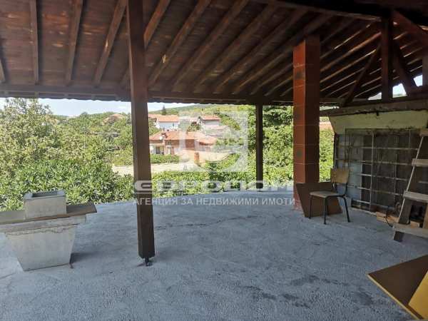 Продава къща, с. кирилово, област стара загора