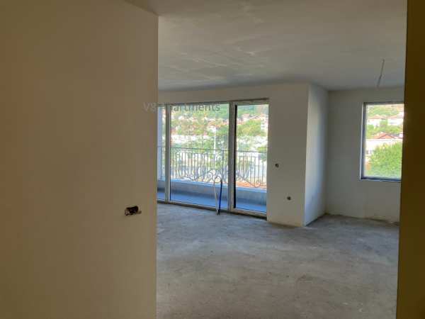 Продава 3-стаен, гр. перник, център