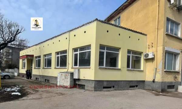Продава пром. помещение, гр. левски, област плевен