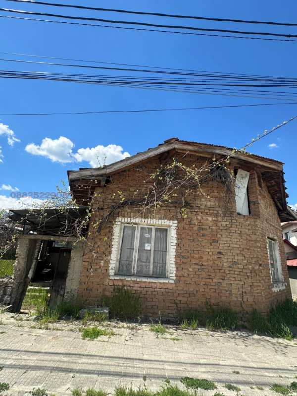 Продава 3-стаен, гр. долна баня, област софия област