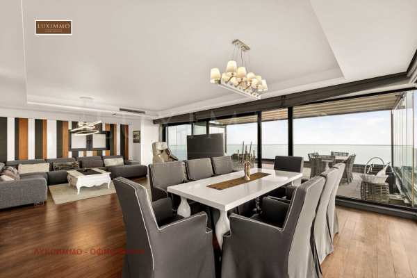 Продава 4-стаен, гр. варна, бриз