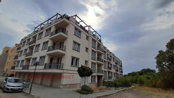Продава многостаен, гр. хисаря, област пловдив
