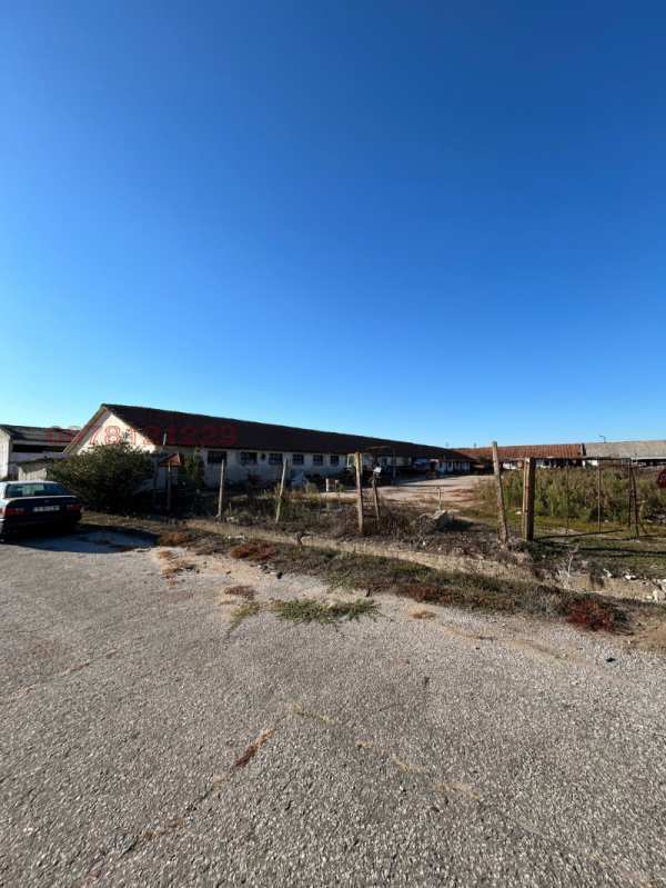 Продава пром. помещение, с. момково, област хасково