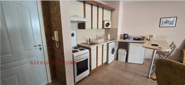 Продава  2-стаен к.к. Елените, област Бургас
      72 кв.м