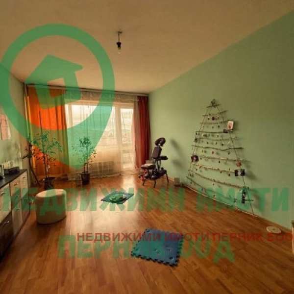 Продава 2-стаен, гр. перник, мошино