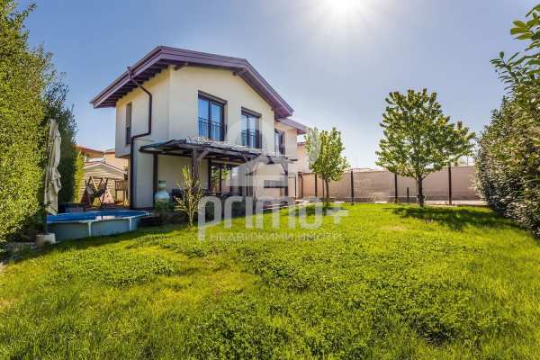 Продава къща, с. равно поле, област софия област