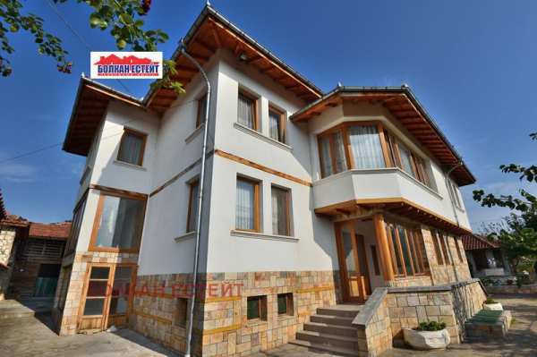 Продава  къща гр. Сухиндол, област Велико Търново
      290 кв.м